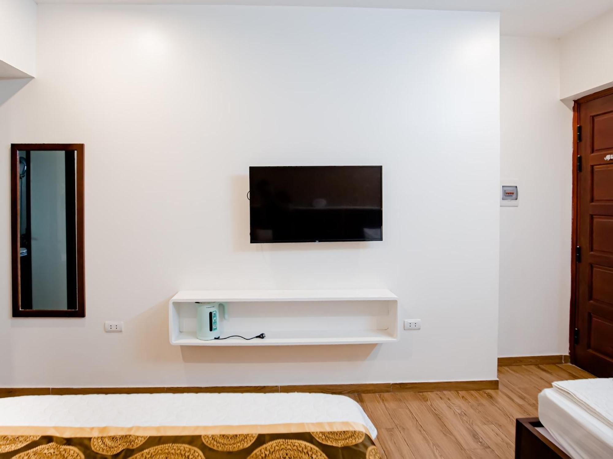 Phuong Nam Luxury Long Bien अपार्टमेंट Hanoi