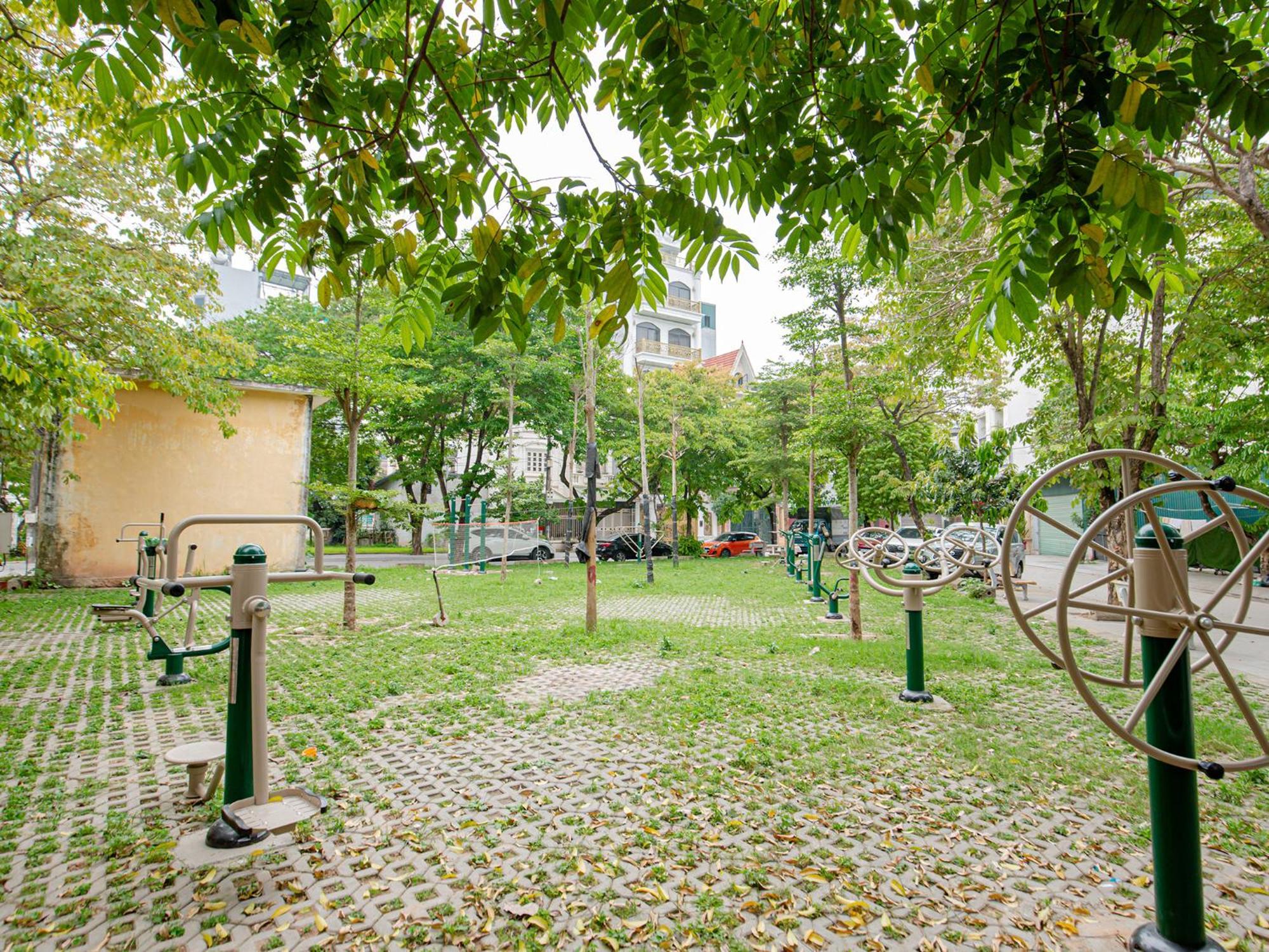 Phuong Nam Luxury Long Bien अपार्टमेंट Hanoi