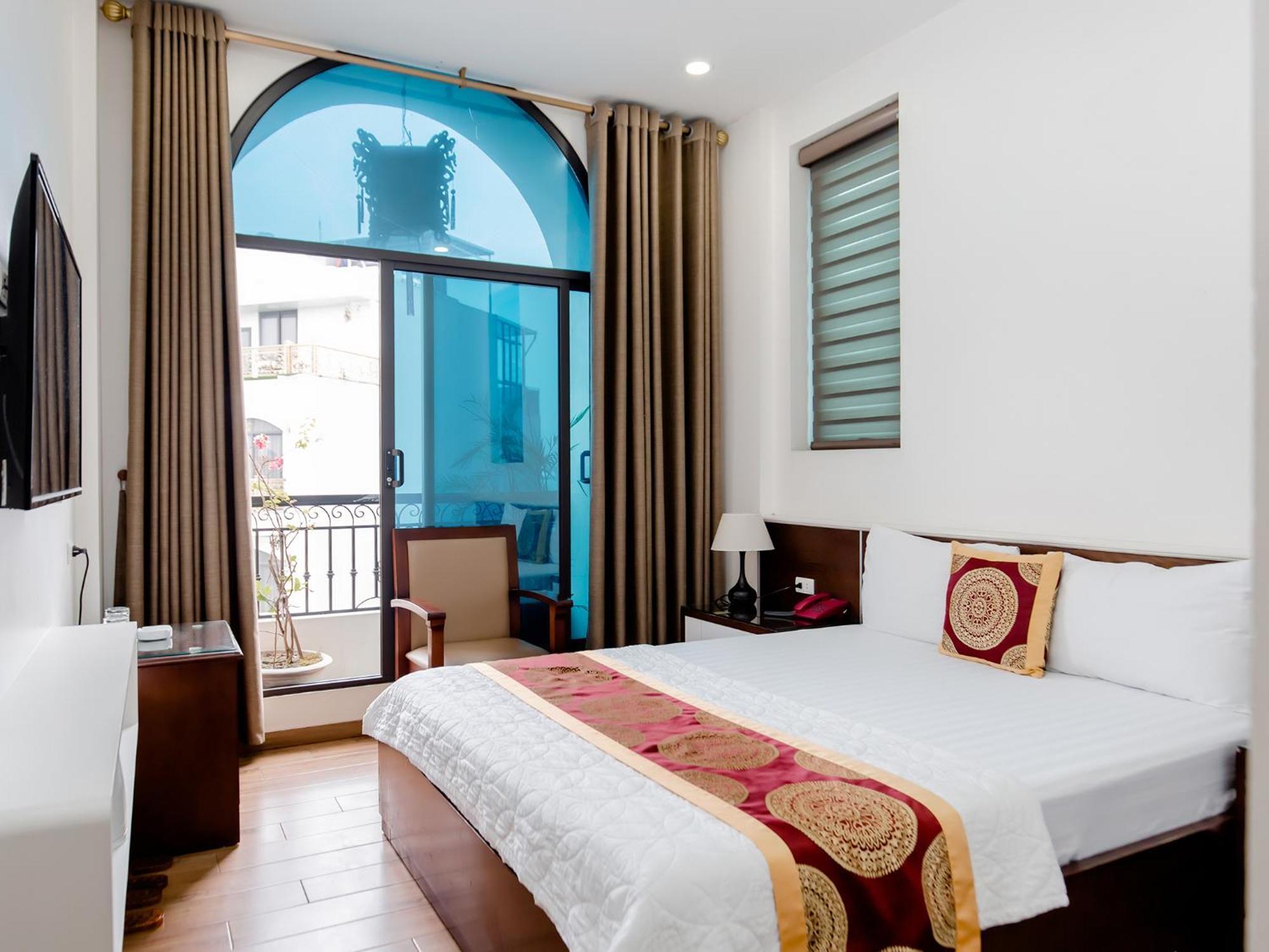 Phuong Nam Luxury Long Bien * Hanoi